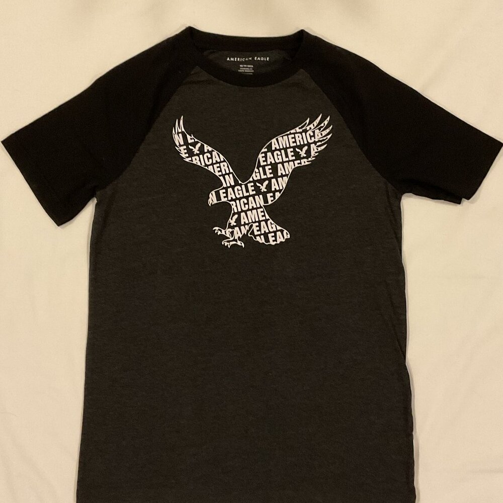 American Eagle T-Shirt